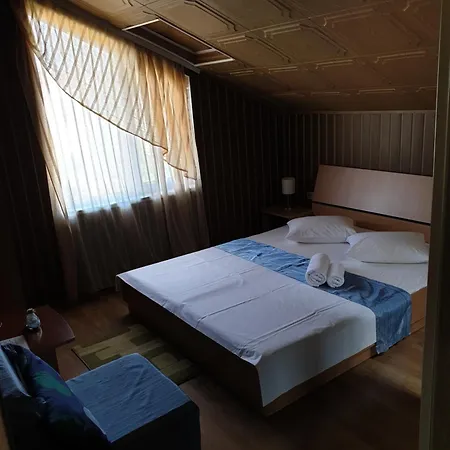 Guest house Emmaia Escape 3*