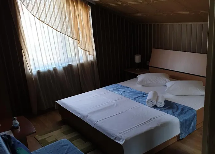 Guest house Emmaia Escape 3*