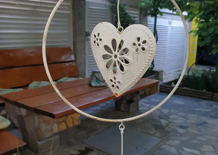 Guest house Emmaia Escape 3*